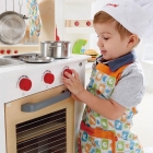 Houten-kinderkeuken-met-werkbank-Cook-and-Serve-Hape-E3126